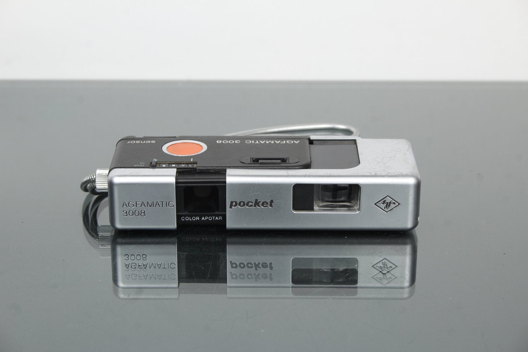 Agfa Agfamatic Pocket 3008: Vintage Fun for 2025 – Dutch|Thrift