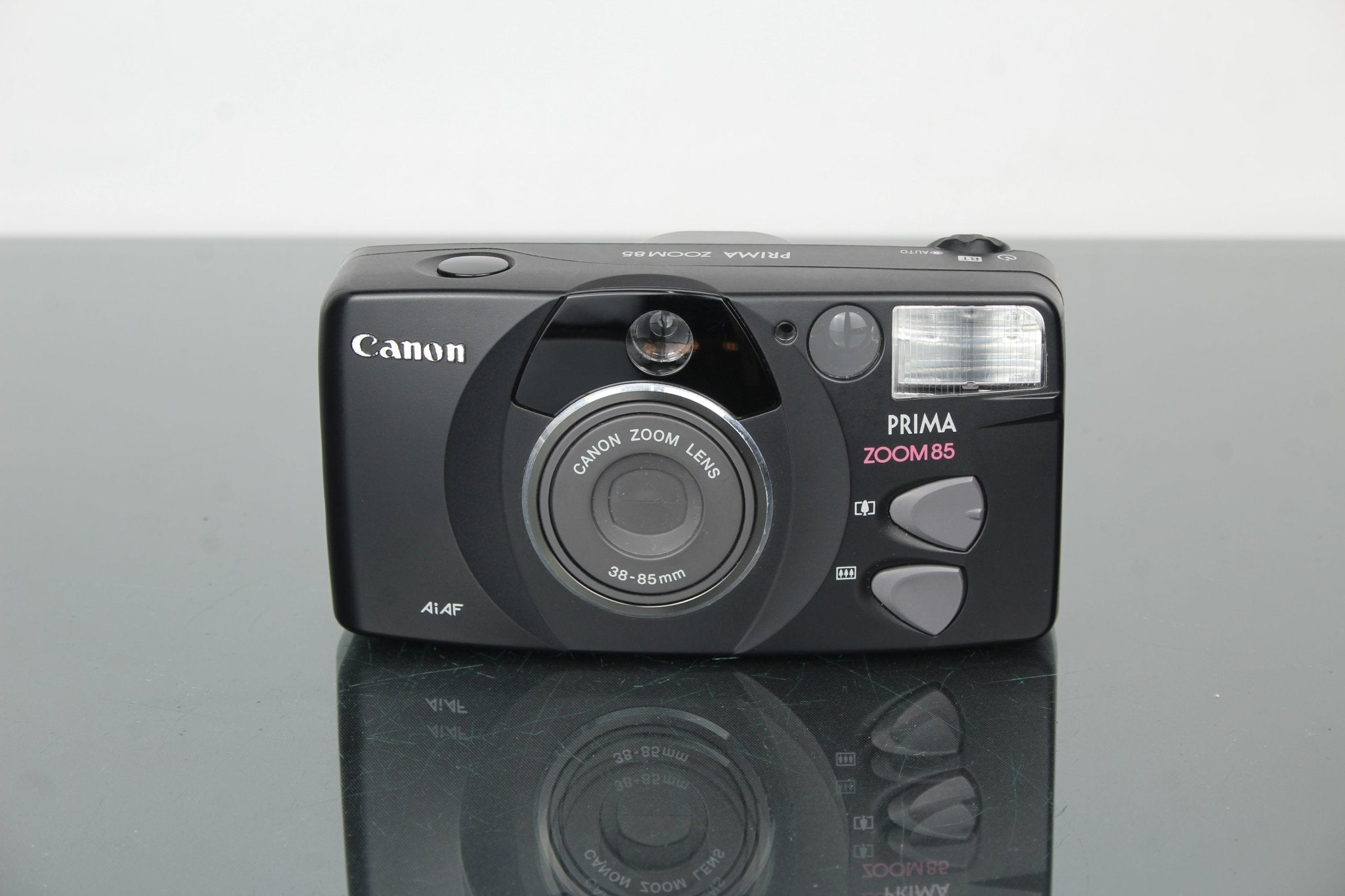 canon P 35mm カメラ The Canon P is A Beautiful, Functional 35mm Rangefinder Worth