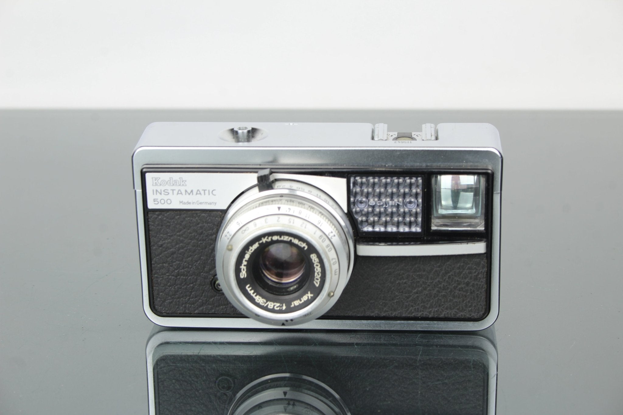 Kodak Instamatic 500: Compact Film Classic Worth Rediscovering – Dutch ...