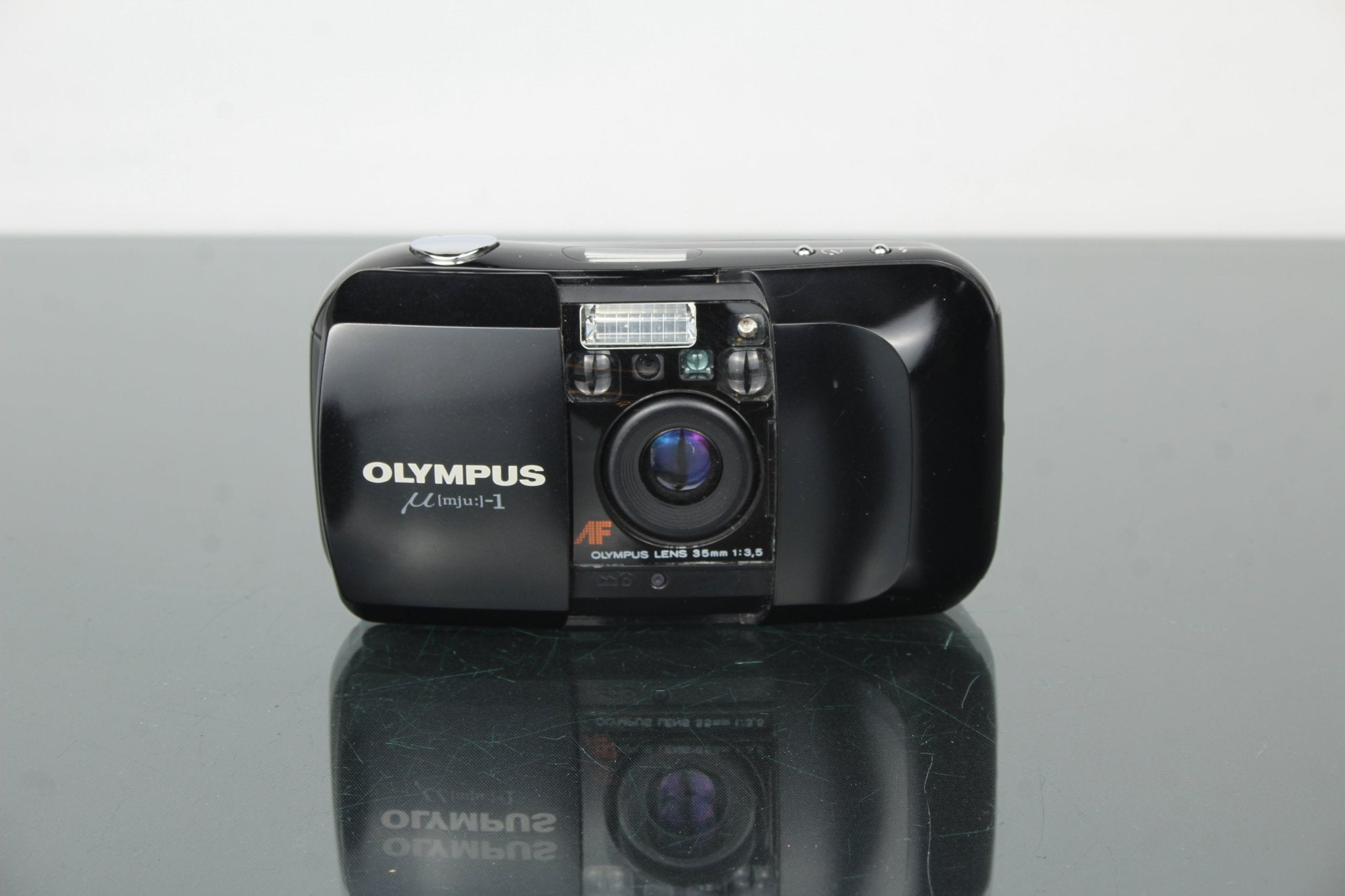 Olympus μ mju 1 AF Black Film Camera Olympus mju 1 i AF Black Point & Shoot 35mm Film Camera Tested