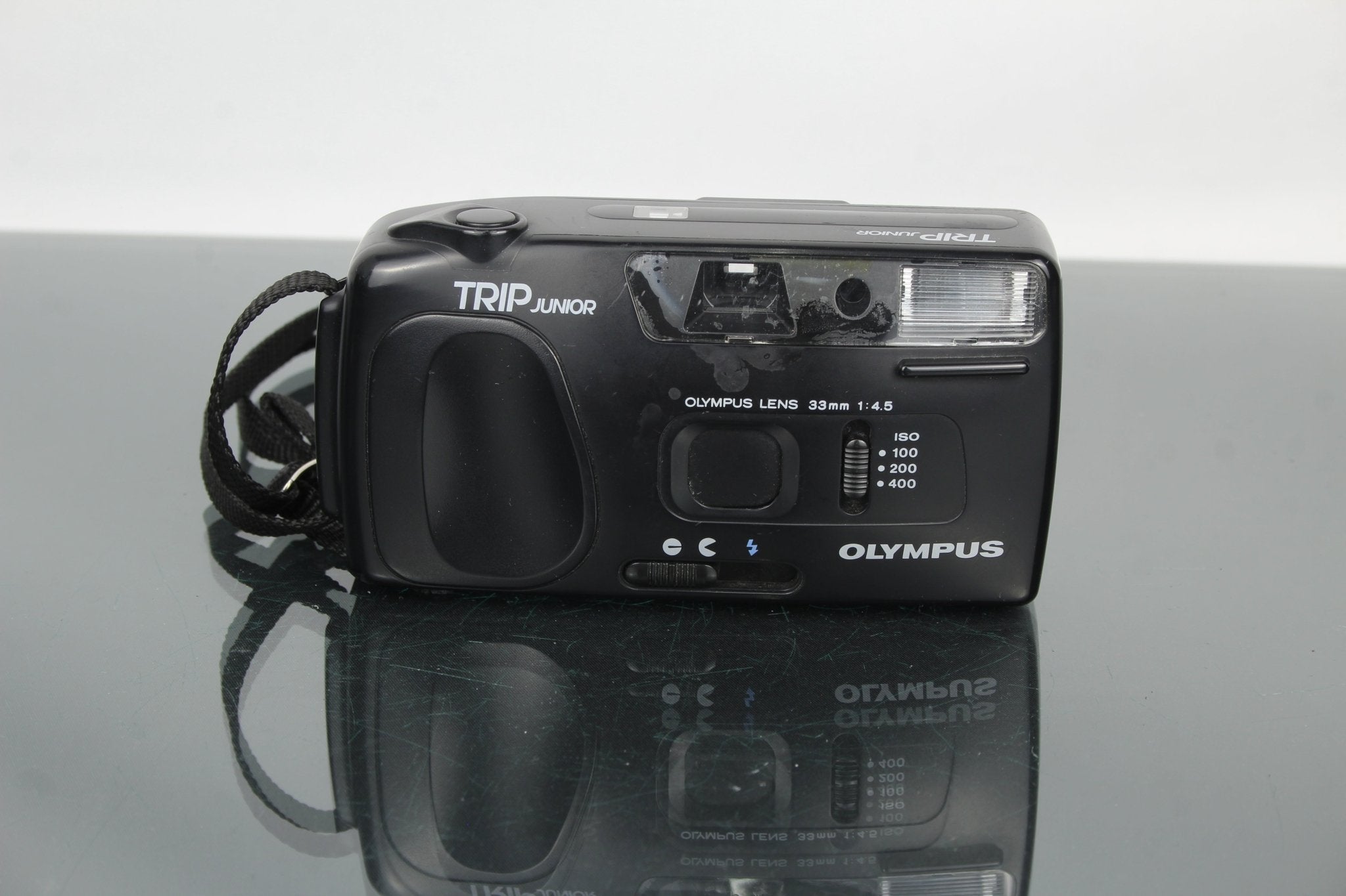 olympus-trip-junior-90s-film-