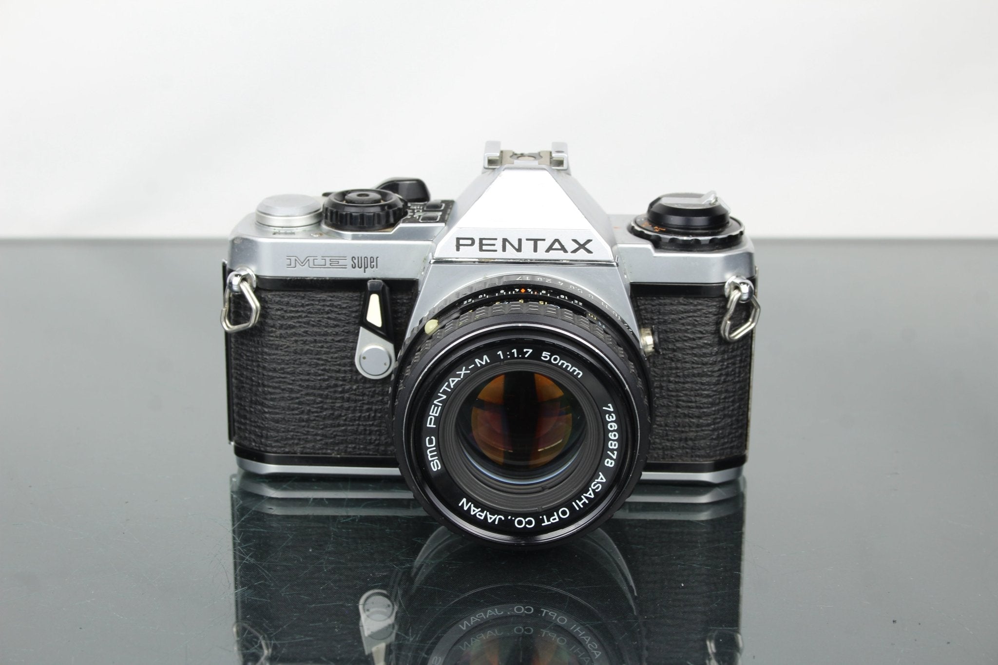 Pentax ME Super + 50mm f/1.7: Still Relevant in 2025 – Dutch|Thrift