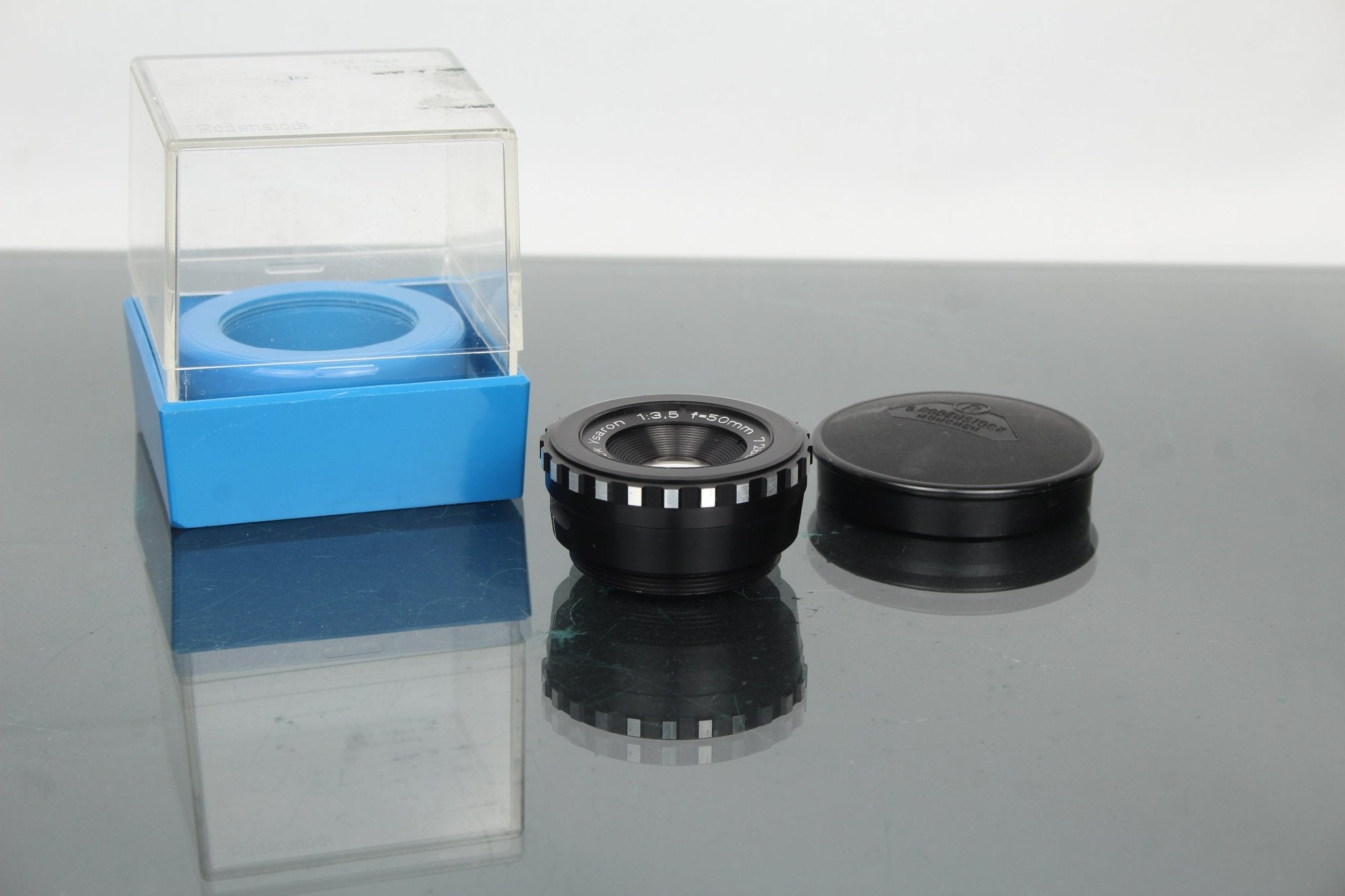 Objectif Rare Rodenstock 55mm F/1.2 – Monture C, Avec Adaptateur Macro