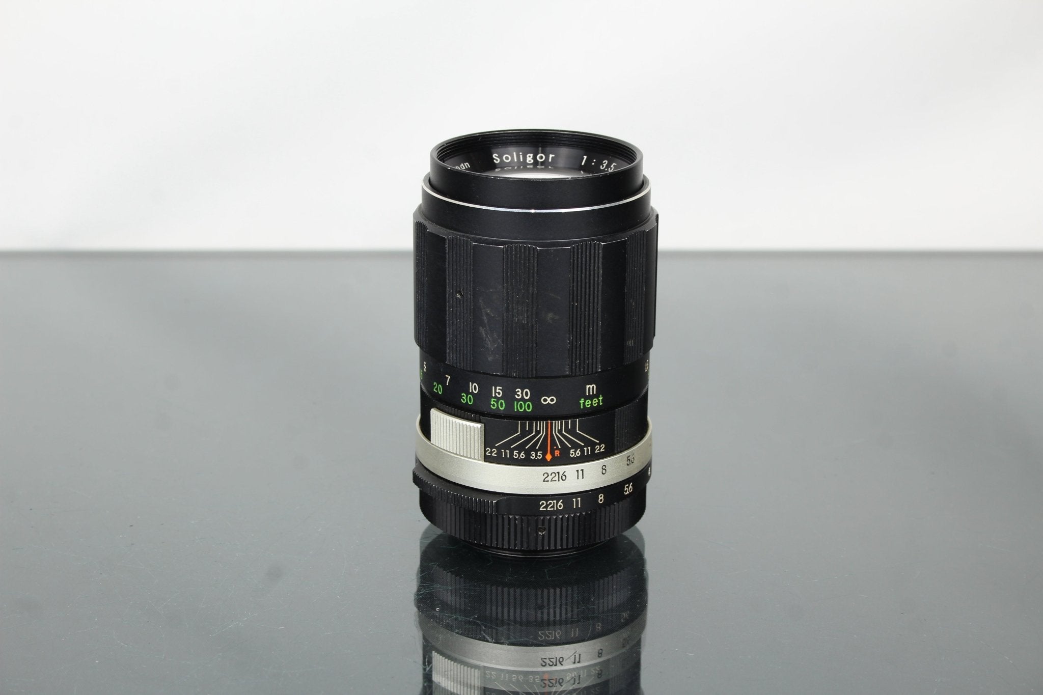 Soligor 135mm f/3.5 M42: A Vintage Gem – Dutch|Thrift