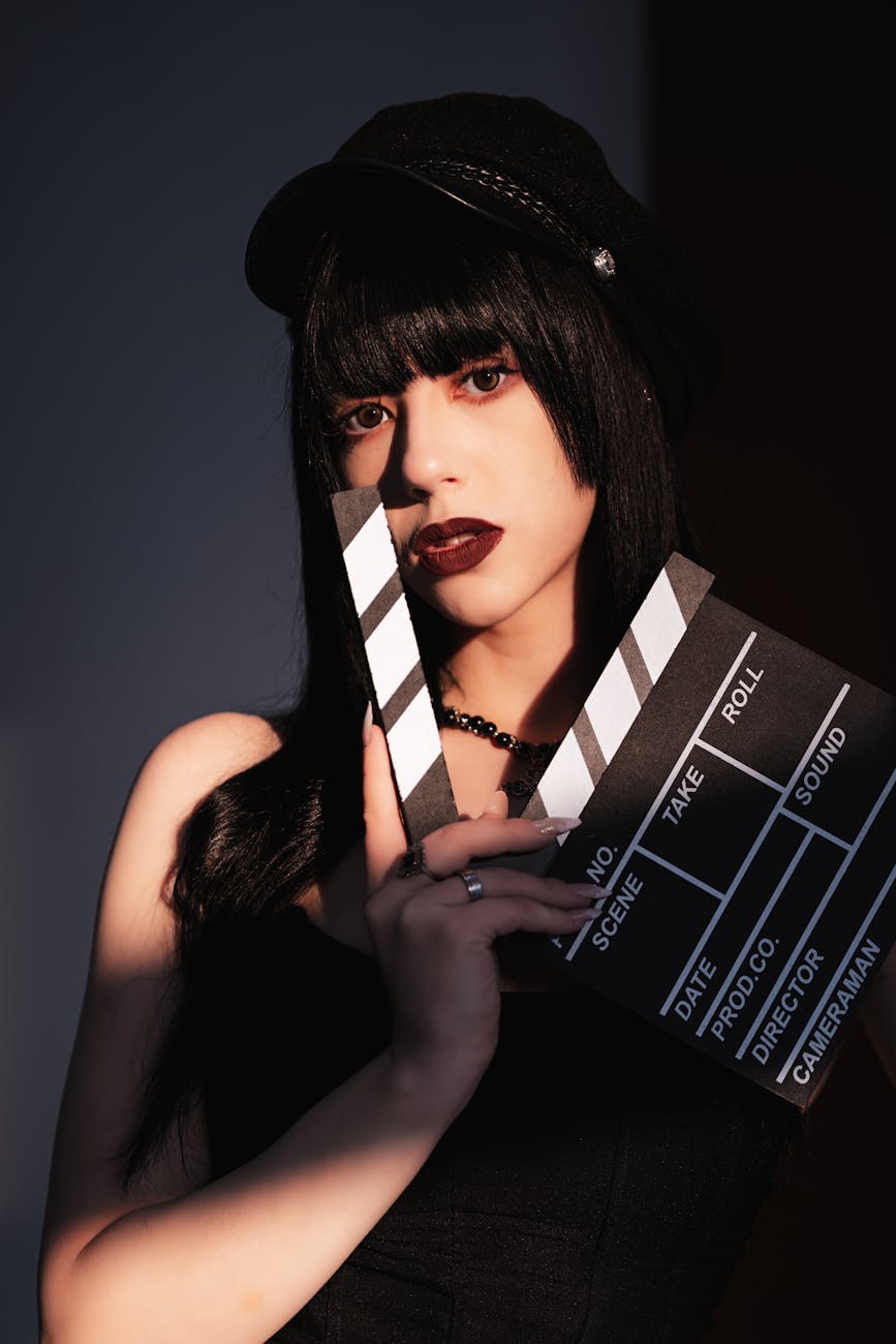 Y2K Camera Aesthetics in 2025 Fashion Shoots – Dutch|Thrift