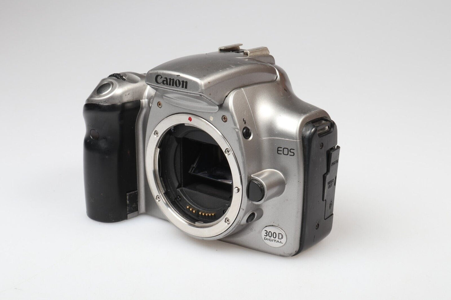 Canon EOS 300D | Digital SLR Camera | 6.3MP | Body Only | Silver