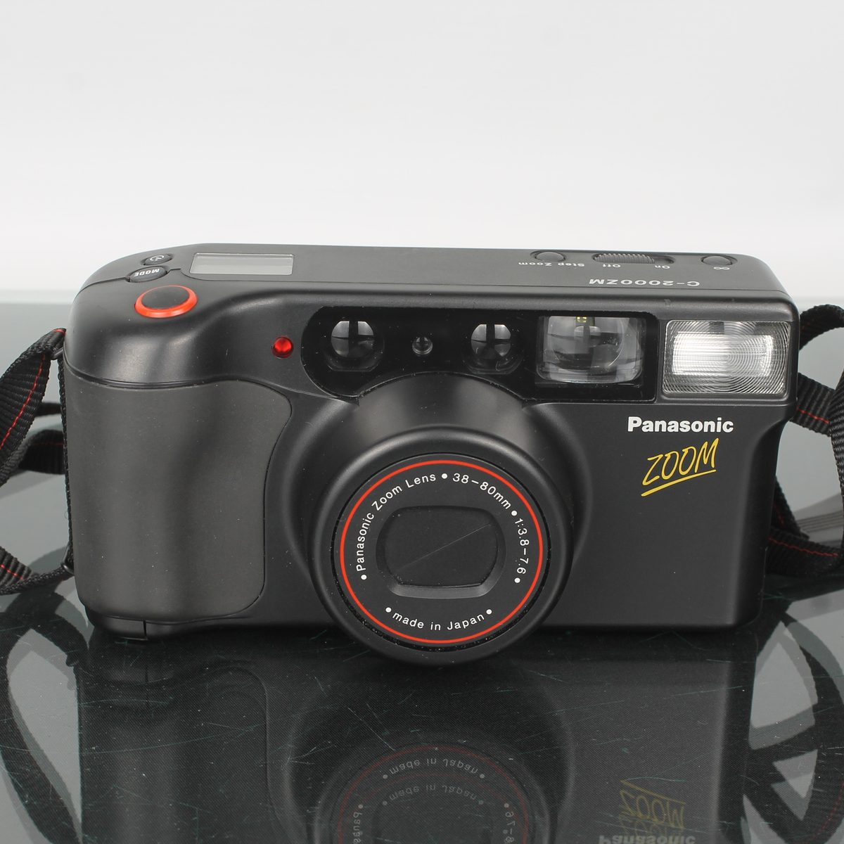 Panasonic C-2000ZM Zoom 35mm Point-and-Shoot Film Camera – Dutch