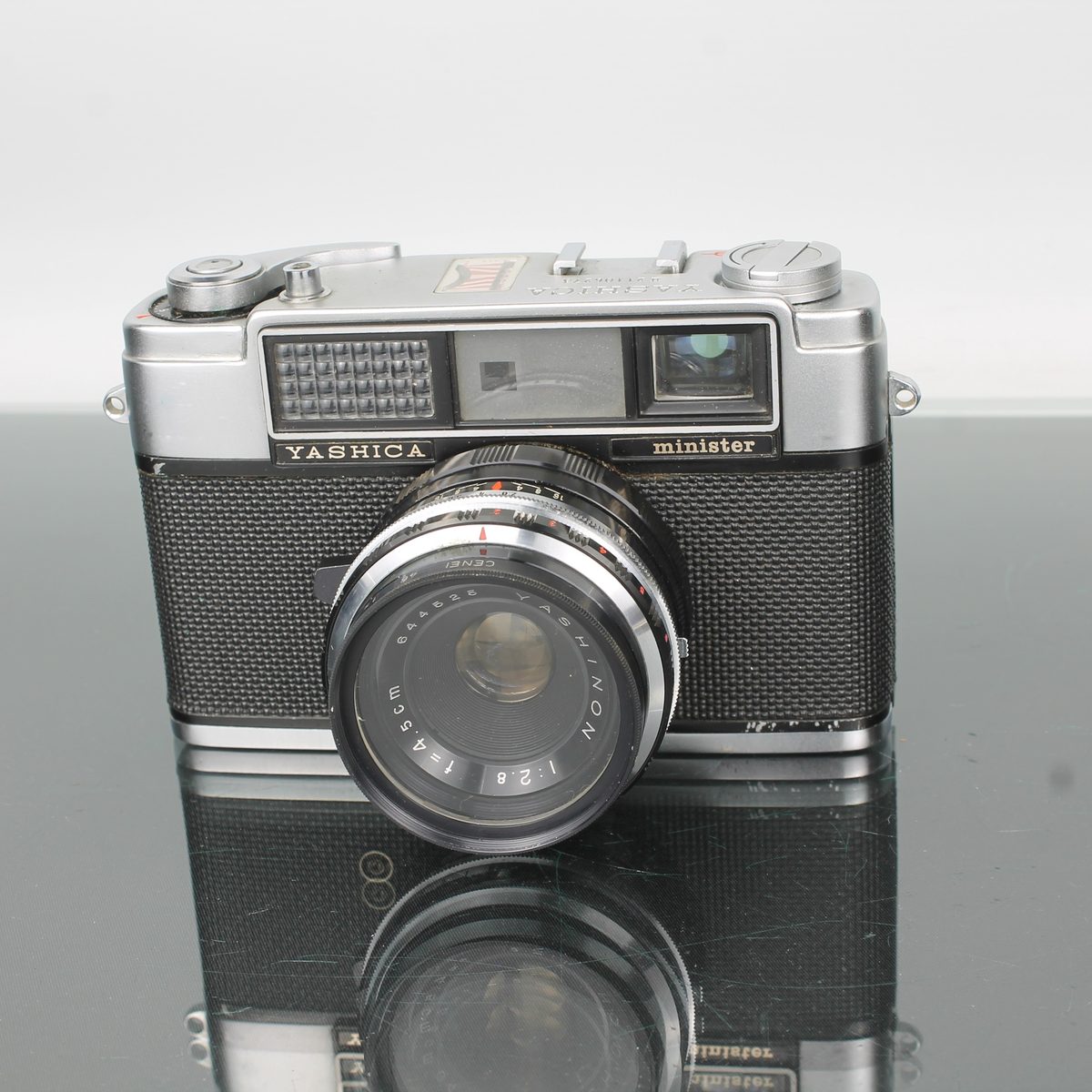 Yashica Minister 35mm Film Rangefinder Camera – Dutch|Thrift