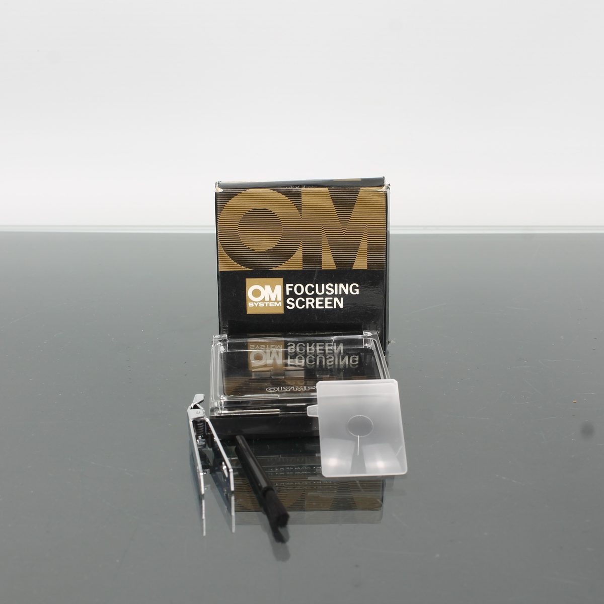 Olympus OM System Focusing Screen Kit for SLR Cameras – Dutch|Thrift