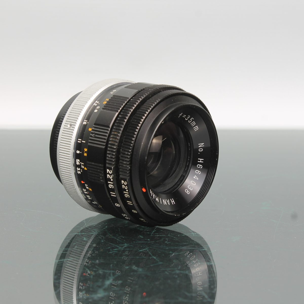 Hanimar 35mm f/3.5 M42 Wide-Angle Prime Lens - Vintage Japan
