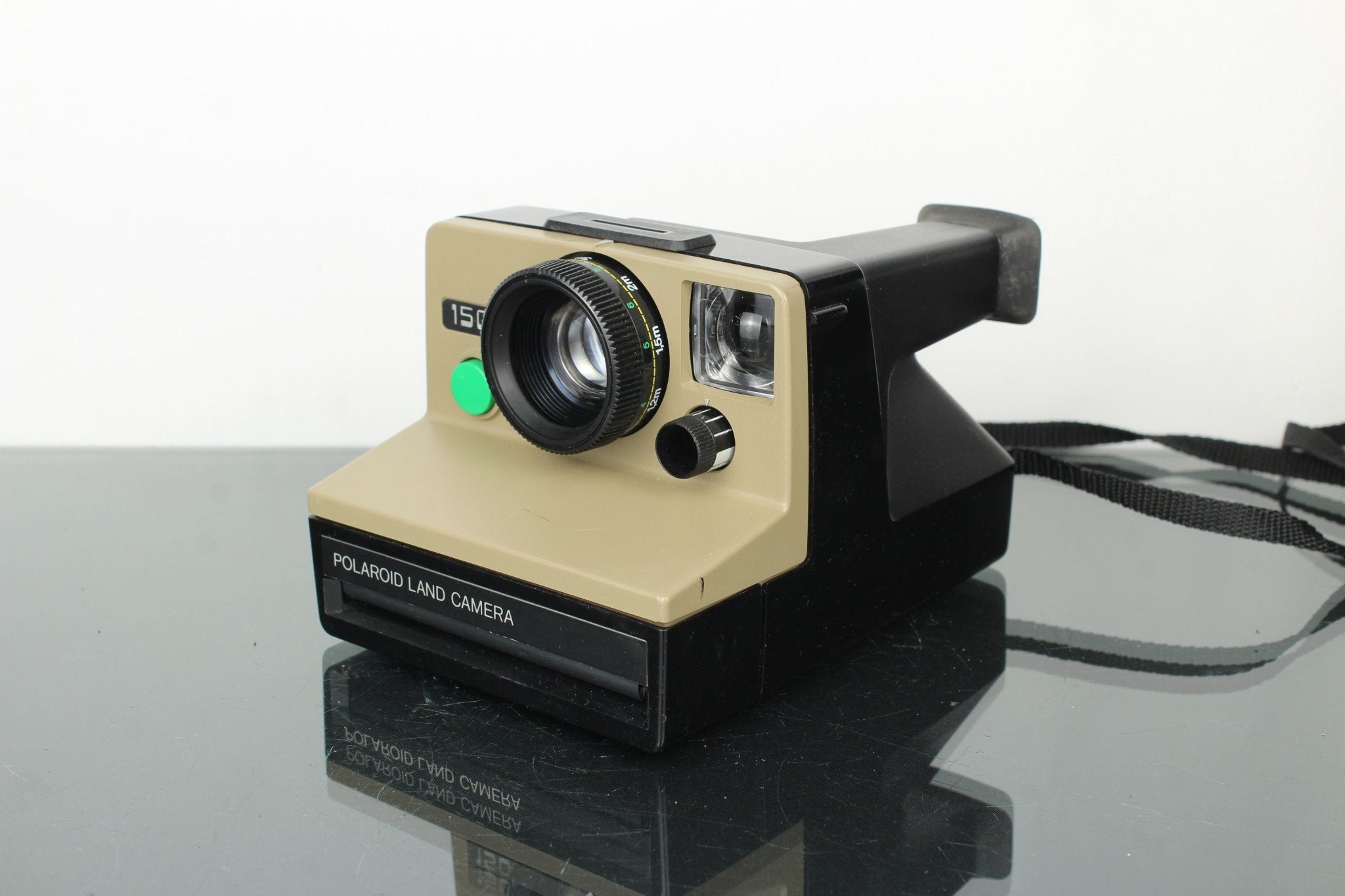 ポラロイドカメラ　POLAROID LAND CAMERA Polaroid Land Camera 1500 – Dutch|Thrift