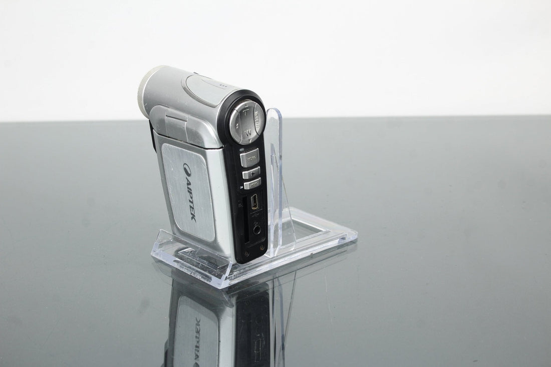 Aiptek V5T5L Digital Camcorder: Creative Revival of a Pocket Relic - Dutch|Thrift