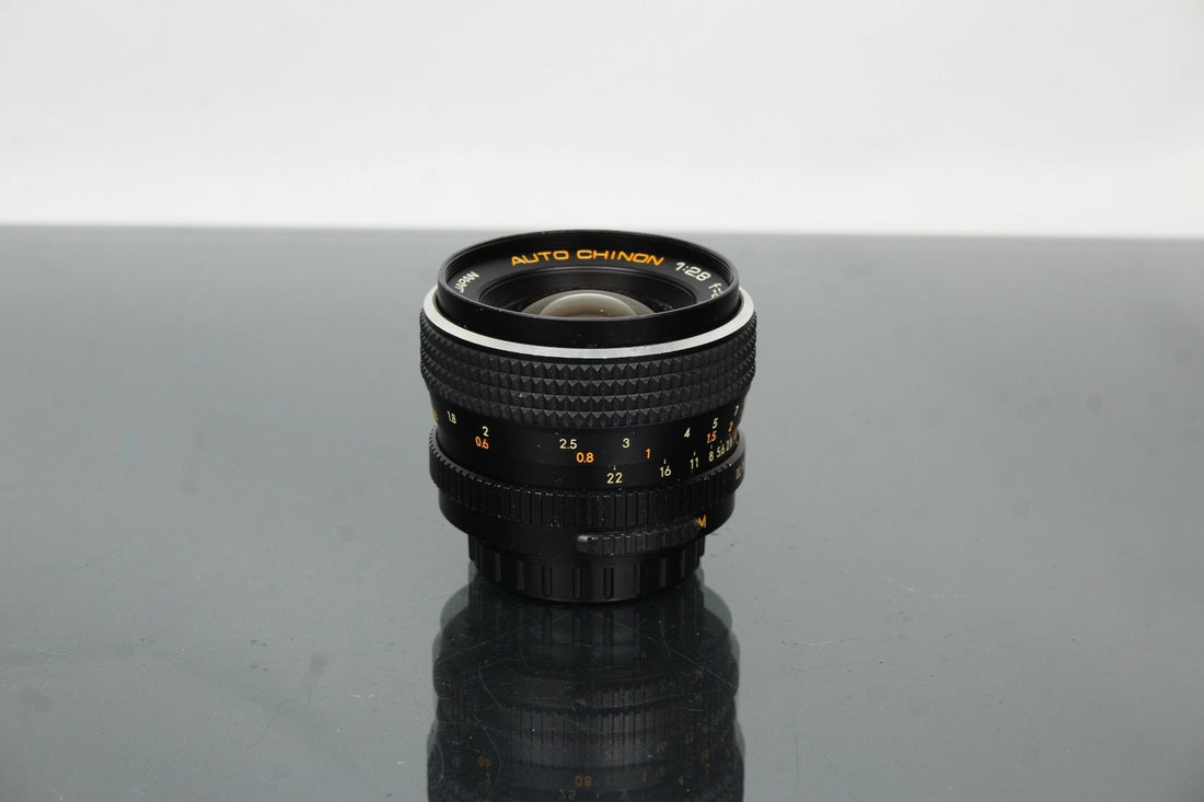 Auto Chinon 28mm f/2.8 Review: A Classic M42 Wide-Angle Gem - Dutch|Thrift