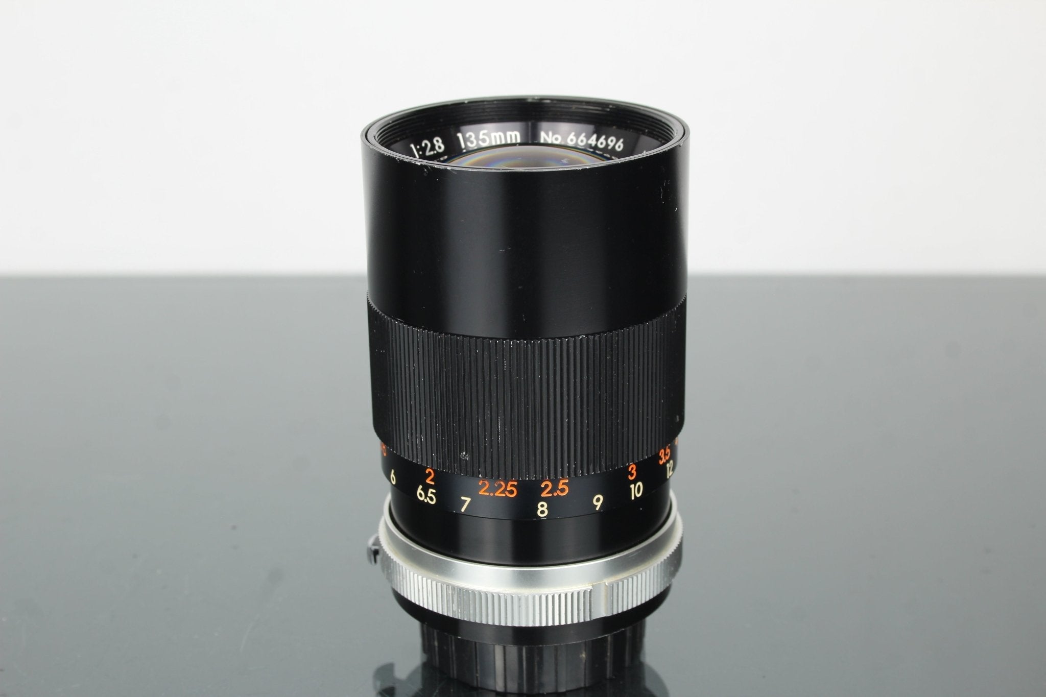 AUTO TAMRON 135mm f2.8 m42マウント Auto Tamron 135mm f/2.8 Review: Vintage Telephoto Magic – Dutch|Thrift