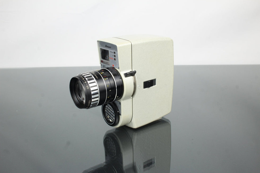 Bauer 88L 8mm Film Movie Camera: Compact Analog Classic - Dutch|Thrift