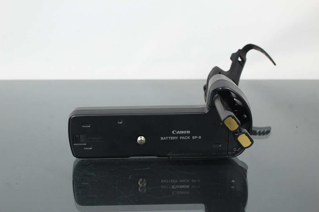 Canon Battery Pack DP-8: Powering Classic Canon Super 8 Cameras - Dutch|Thrift