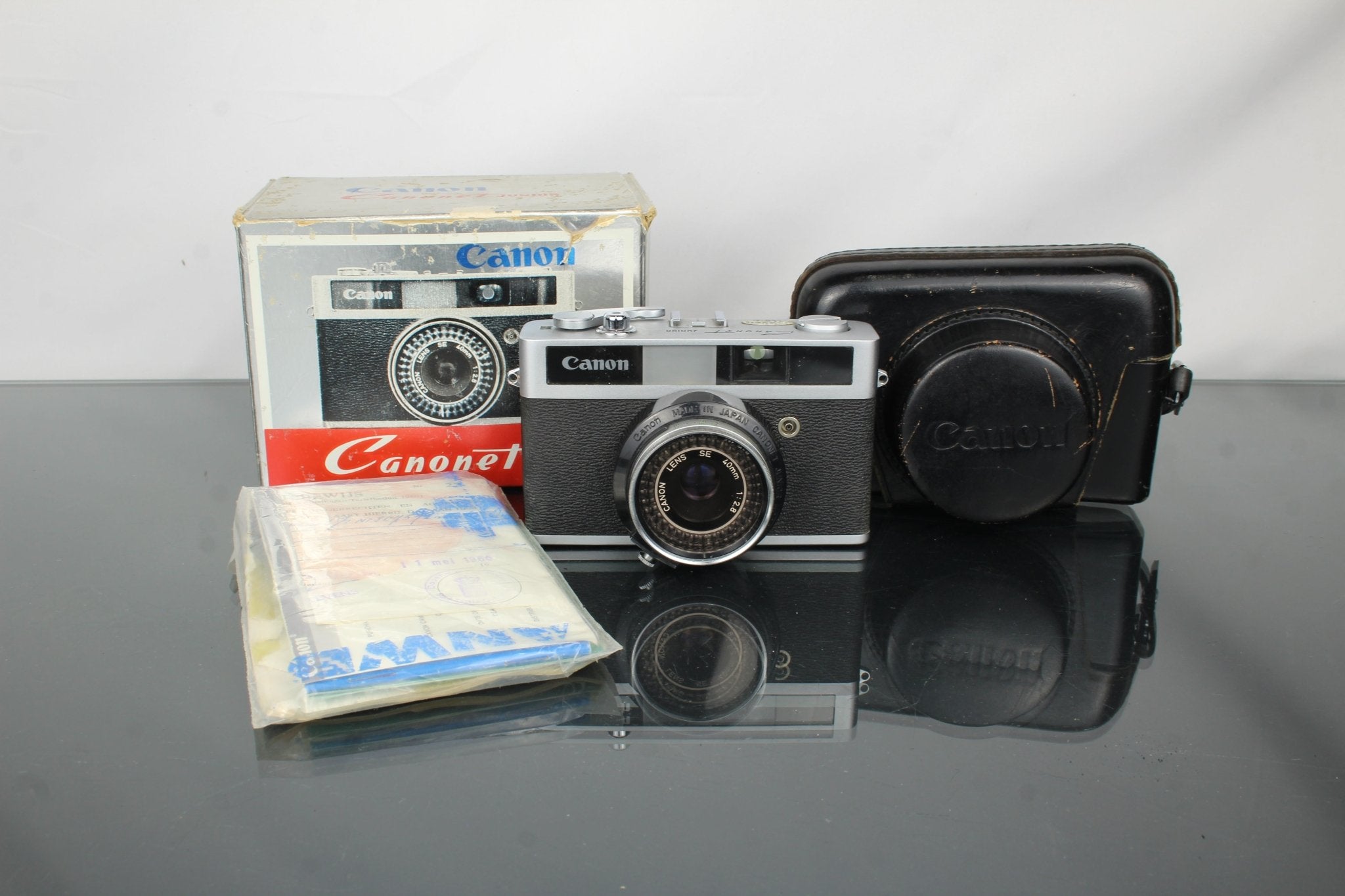 Canon Canonet Junior Review and Buying Guide for Beginners in 2025