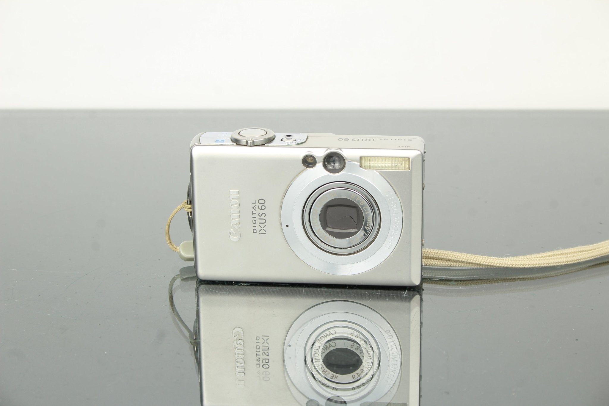 canon-digital-ixus-60-second-