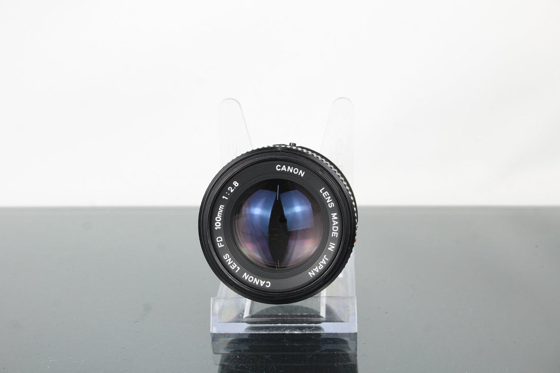 Canon FD 100mm f/2.8 Lens Review: Vintage Precision Redefined - Dutch|Thrift