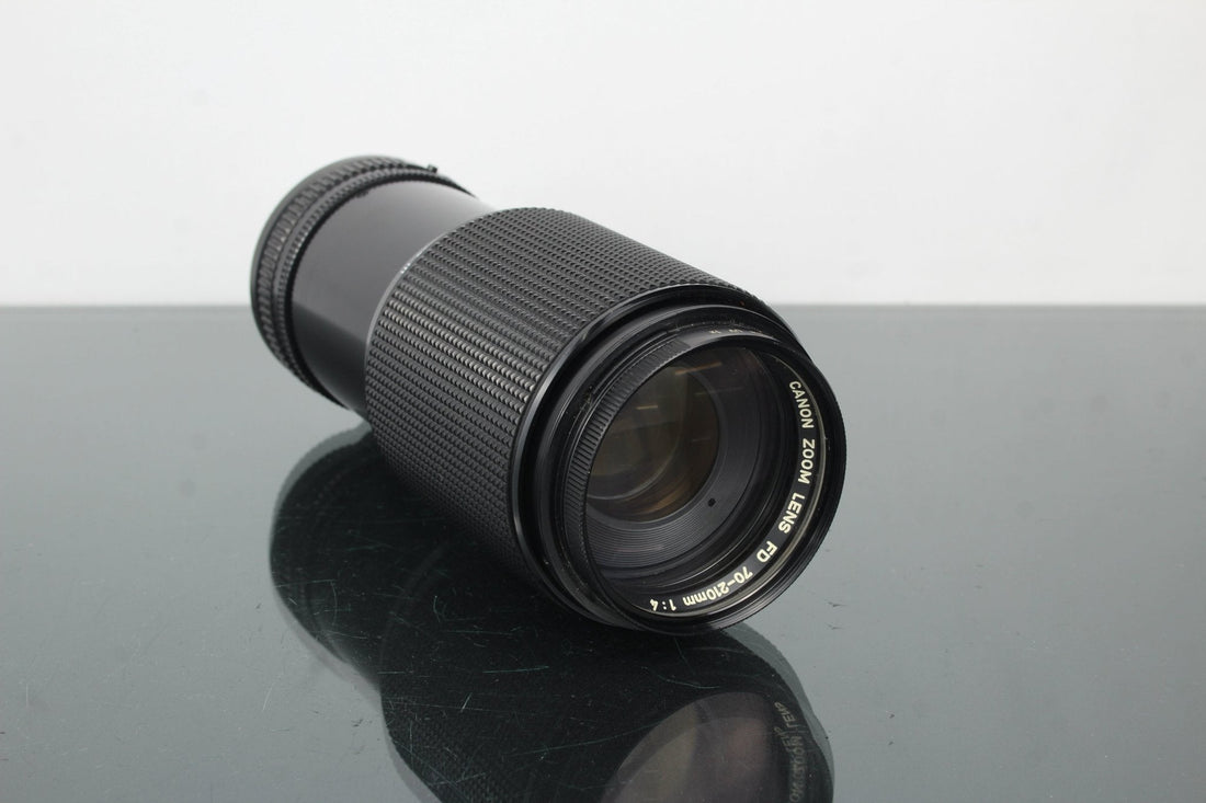 Canon FD 70-210mm f/4 Review: Vintage Zoom Lens for Modern Creators - Dutch|Thrift