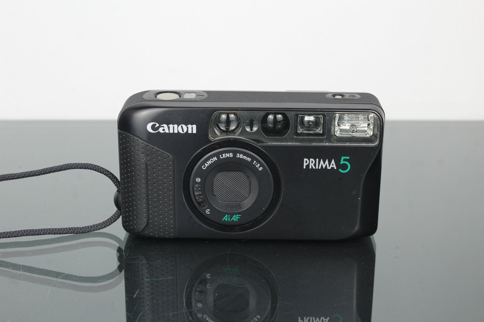 Canon Prima 5 Review: Simple Point & Shoot 35mm Film Fun – Dutch|Thrift