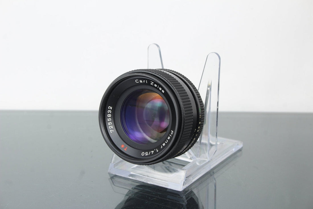 Carl Zeiss Planar T* 50mm f/1.4 CY Review & Used Buying Guide - Dutch|Thrift