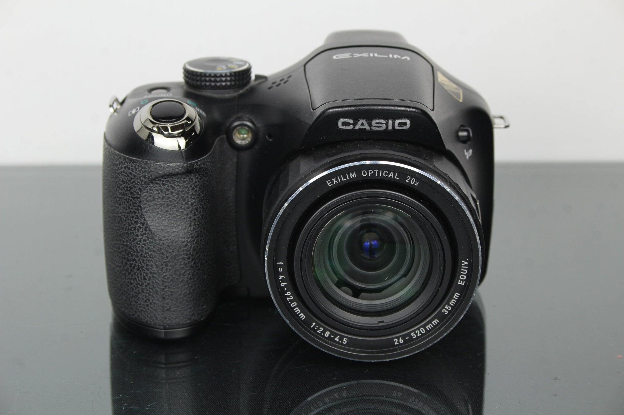 Casio Exilim EX-FH20: High-Speed Creativity Reborn – Dutch|Thrift