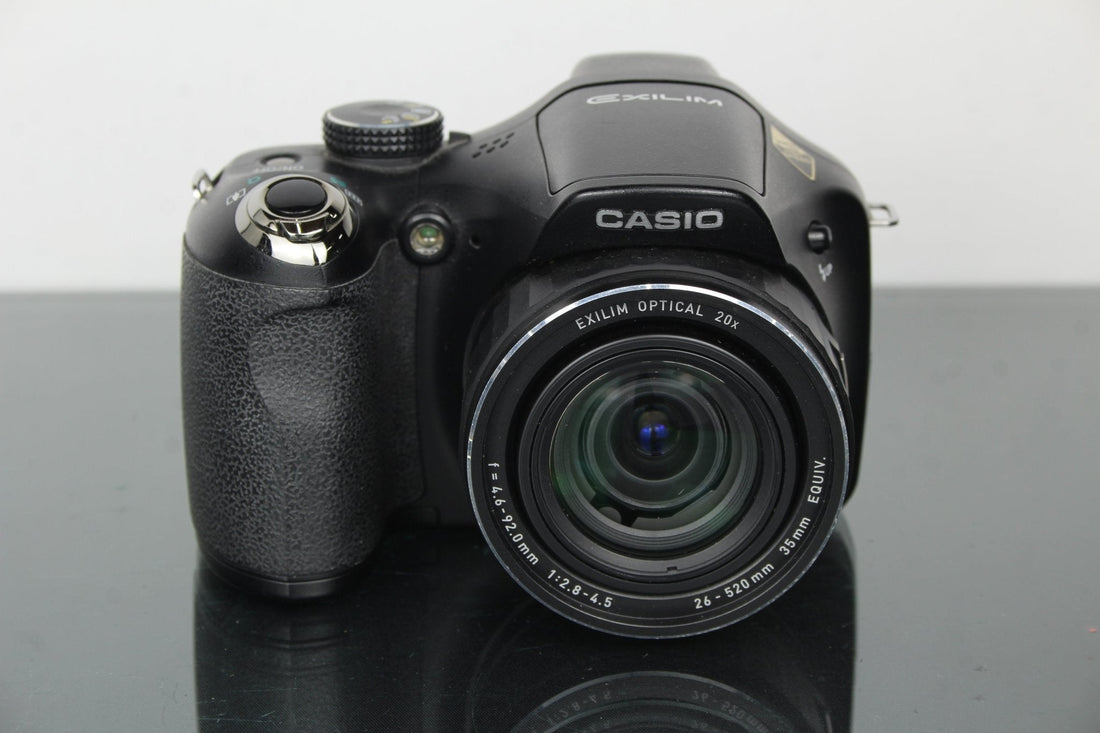 Casio Exilim EX-FH20: High-Speed Creativity Reborn - Dutch|Thrift