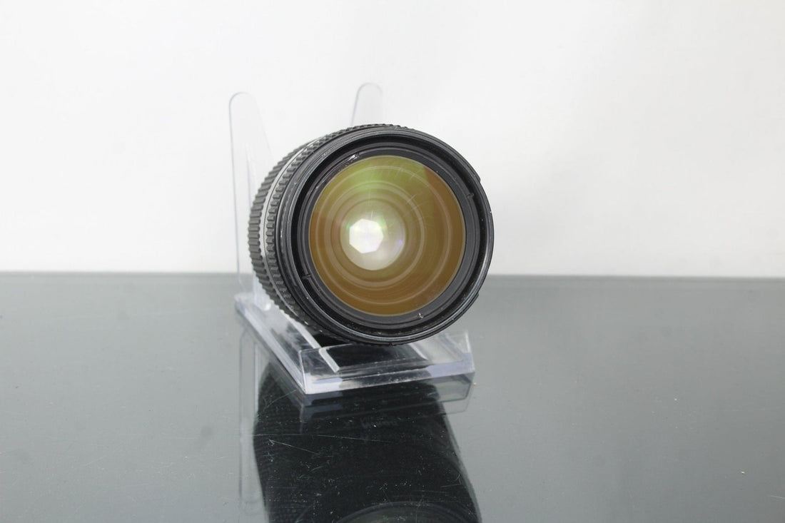 Exploring the Nikon AF 35–70mm f/2.8 Vintage Zoom Lens - Dutch|Thrift