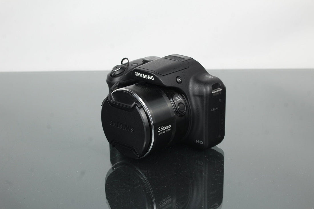 Exploring the Samsung WB1100F: A Classic Bridge Camera Revisited - Dutch|Thrift
