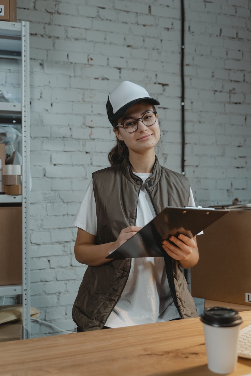 Fighting the Throwaway Culture with Sustainable Tech - Dutch|Thrift