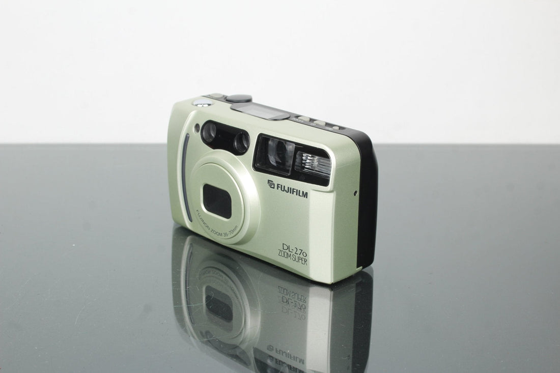 Fujifilm DL-270 Zoom Super Review: A Quiet 90s Film Classic - Dutch|Thrift