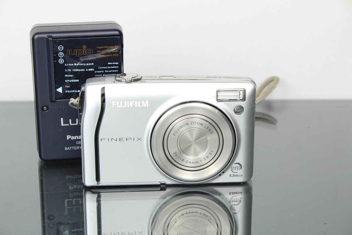 fujifilm-finepix-f40fd-compact 