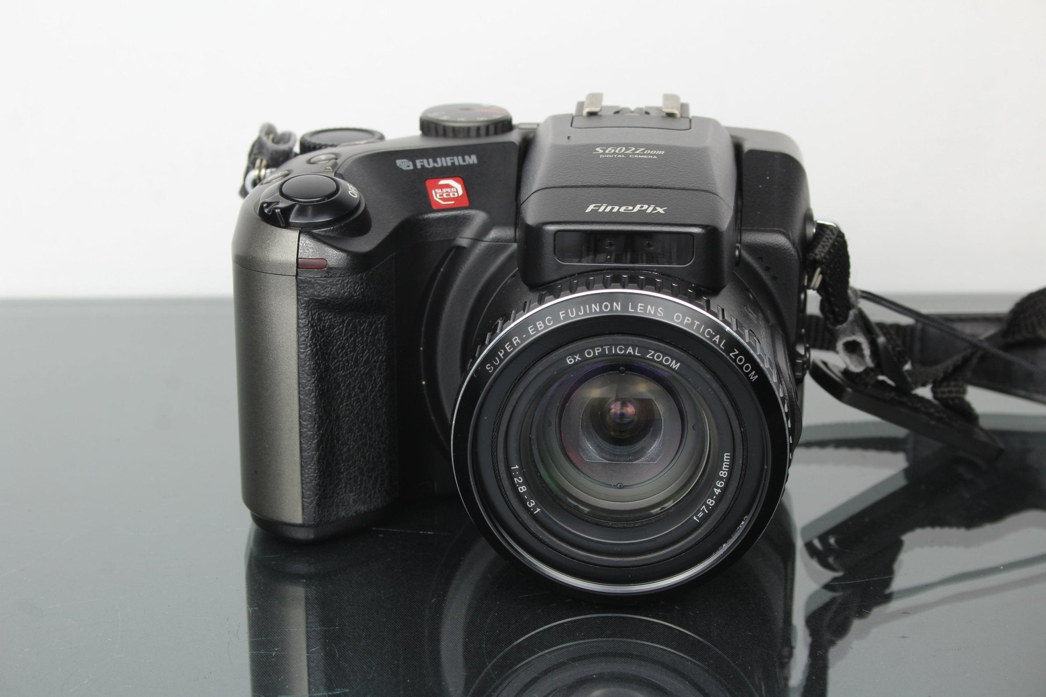 Fujifilm FinePix S602Z — Rediscovering a Digital Bridge Classic