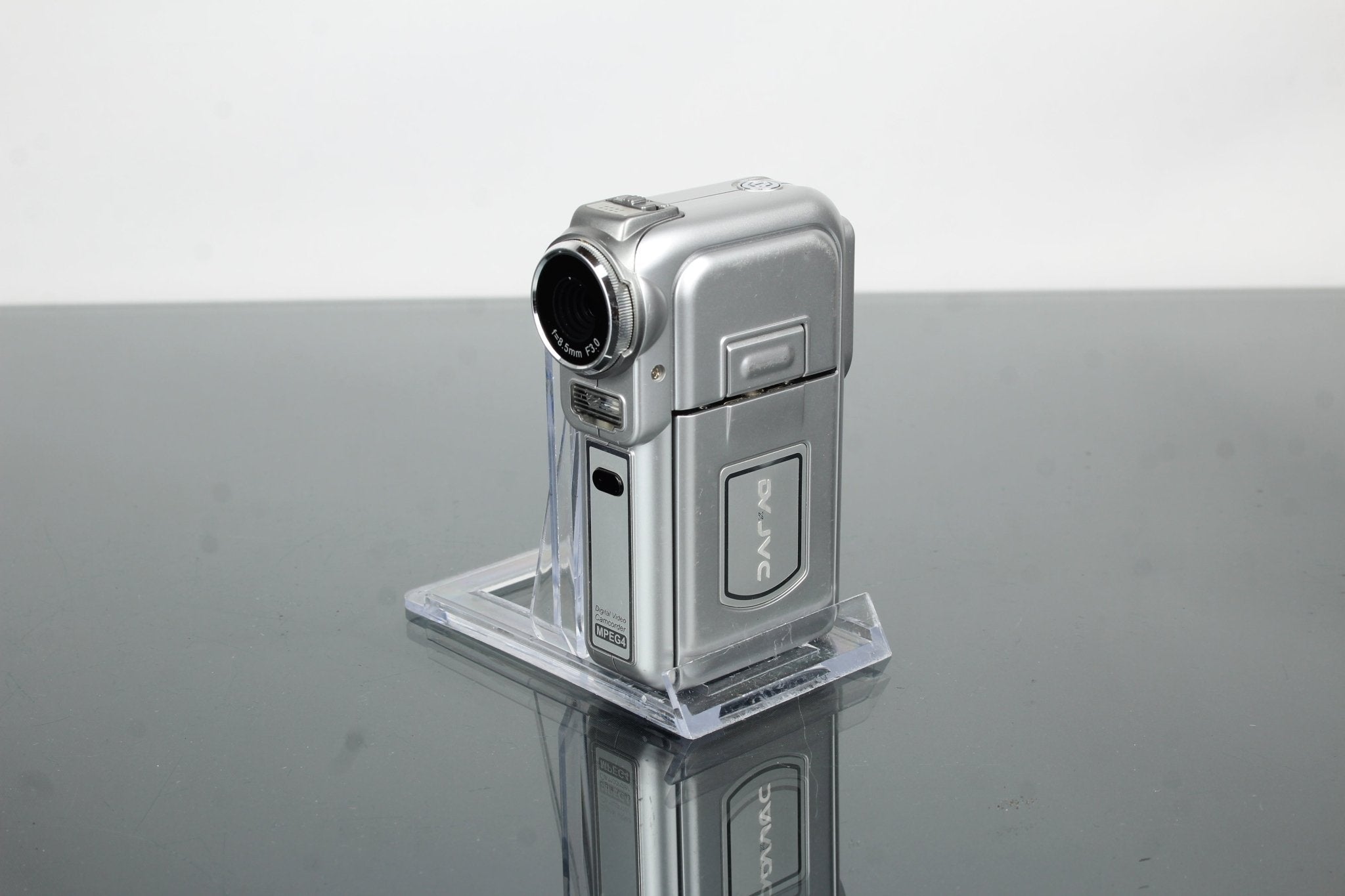 JVC DVxJVC Digital Camcorder: MiniDV Magic for Modern Creators