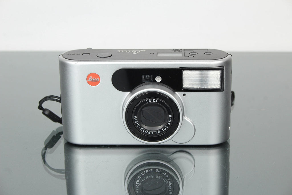 Leica C1 Review & Used Buying Guide for Film Lovers – Dutch|Thrift