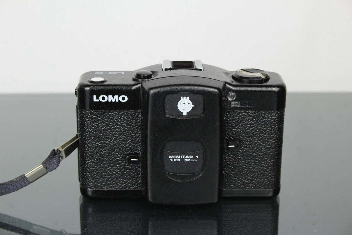 Lomo Minitar 1: Compact 35mm Creativity for the Analog Revival 