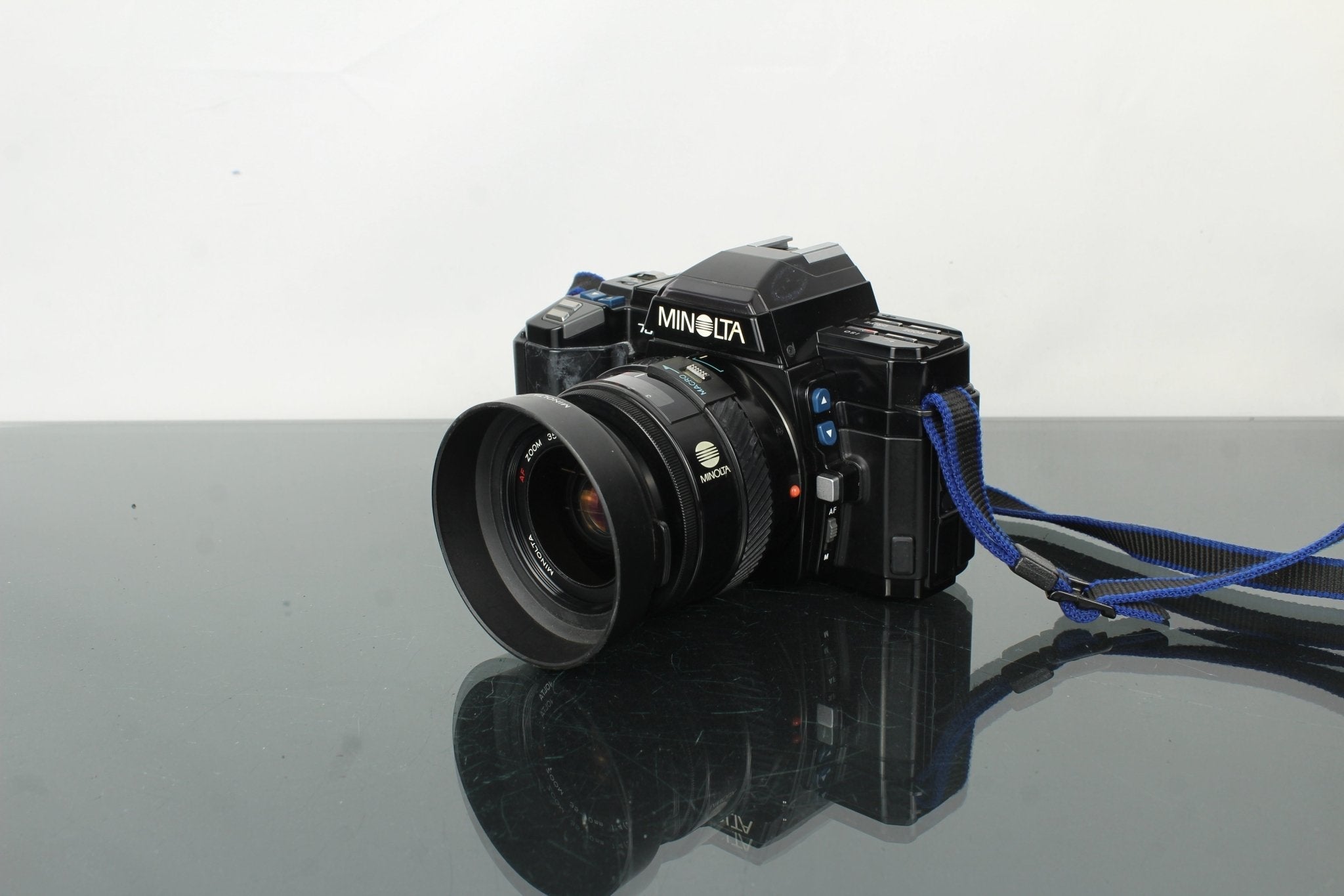 カメラ4台　Nikon Pentax Olympus minolta Minolta 7000 AF + 35–70mm f/4 Review & Buying Guide – Dutch|Thrift