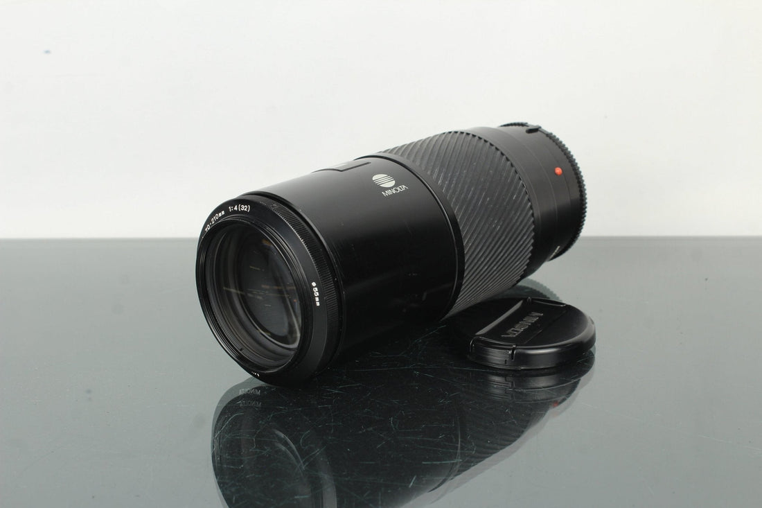 Minolta AF 70-210mm f/4 Review: Beercan Lens Buying Guide - Dutch|Thrift