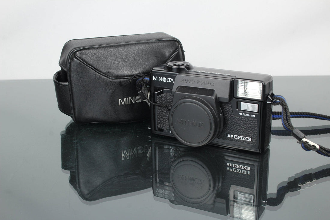 Minolta AF Motor Review: Classic 35mm Point & Shoot Charm - Dutch|Thrift