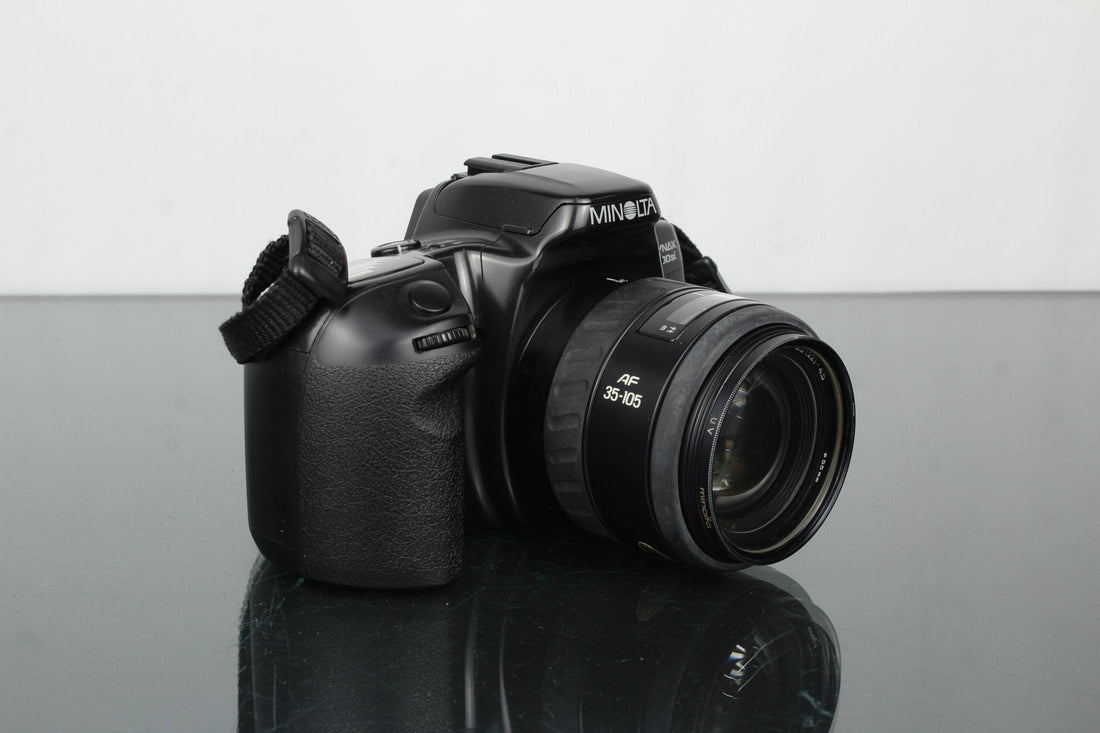 Minolta Dynax 500si Review with 35–100mm: A Film Kit That Still Delivers - Dutch|Thrift