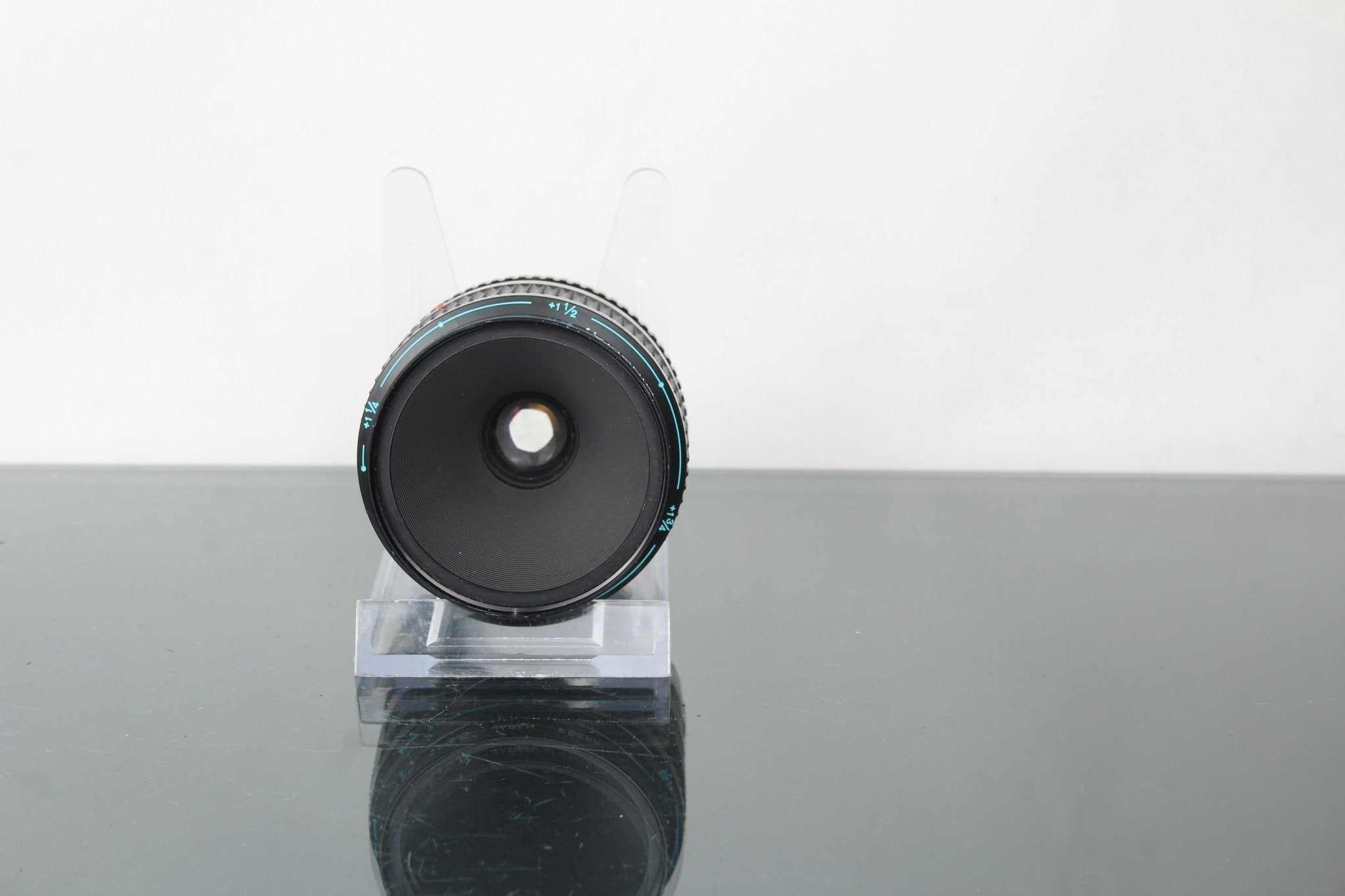 Minolta MD 50mm f/3.5 Macro – A Forgotten Gem for Detail Lovers