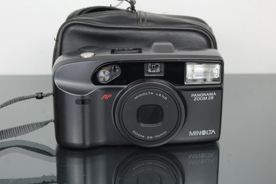 Minolta Panorama Zoom 28 AF Review & Second-Hand Guide - Dutch|Thrift