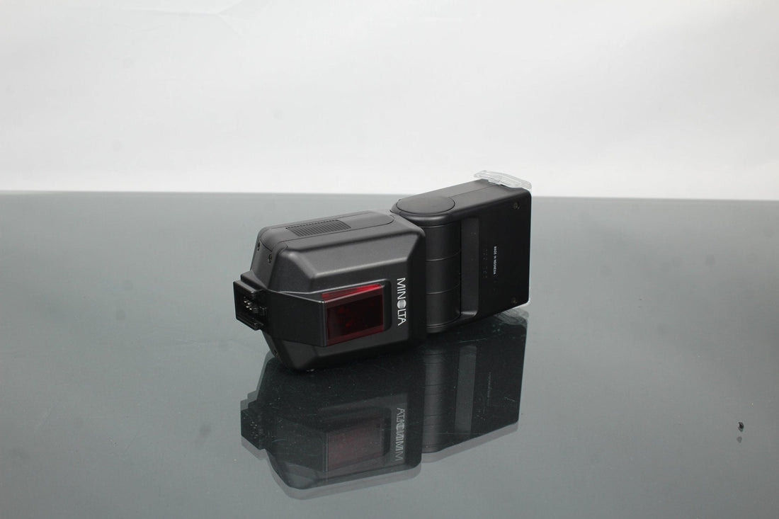 Minolta Program 3600 HS D Flash Review & Buying Guide - Dutch|Thrift