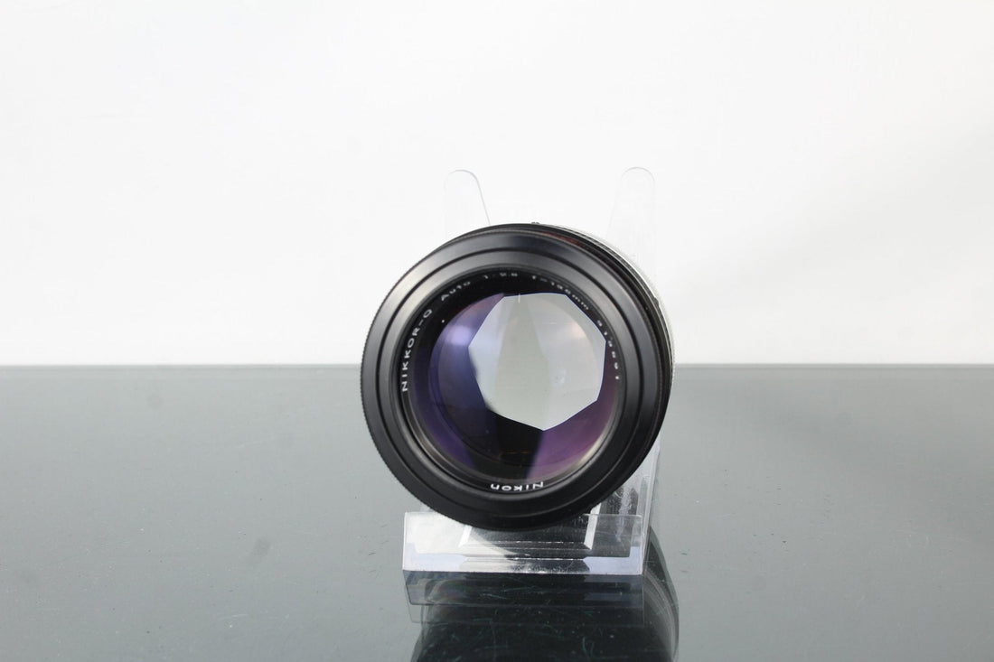 Nikkor Q 135mm f/2.8 Lens: Vintage Telephoto for Modern Creators - Dutch|Thrift
