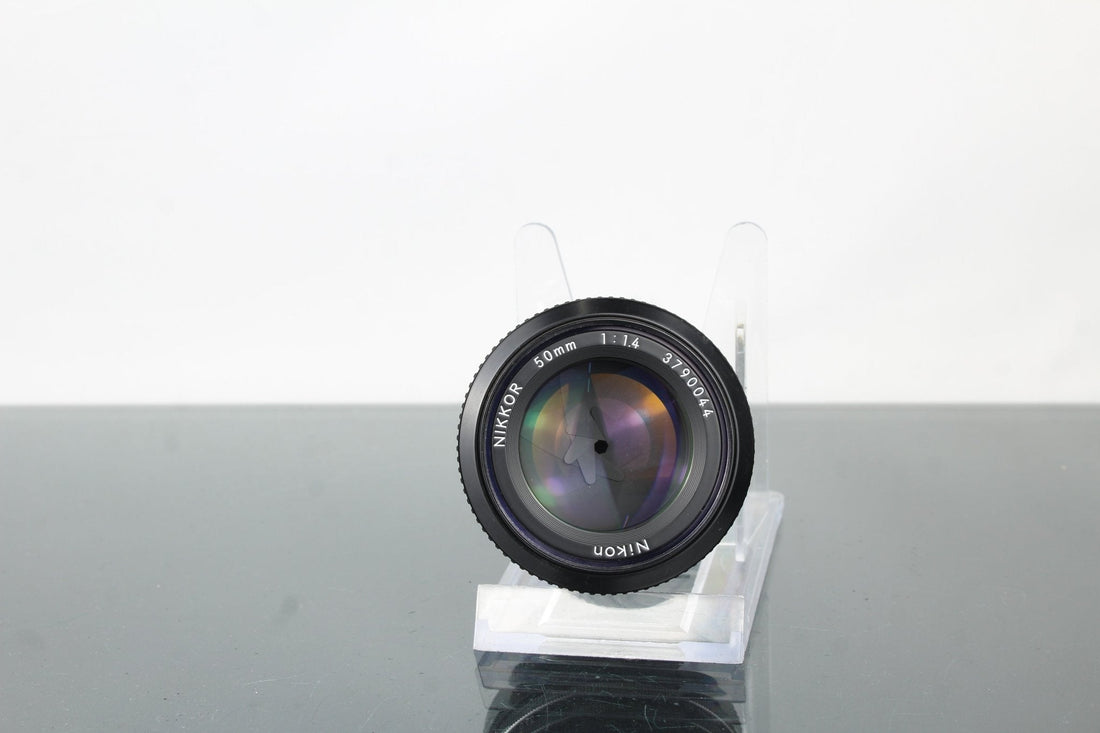 Nikon 50mm f/1.4 F-Mount: The Classic Prime That Shines in 2026 - Dutch|Thrift