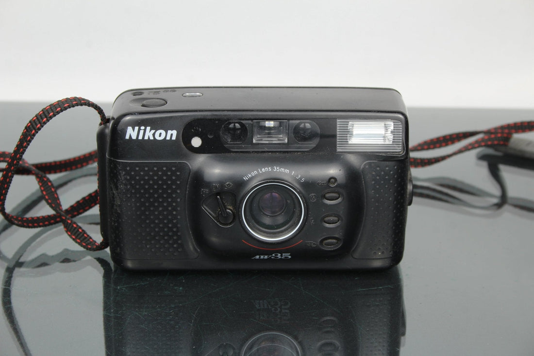 Nikon AW35 Review: All-Weather 35mm Film Camera for Adventurers - Dutch|Thrift