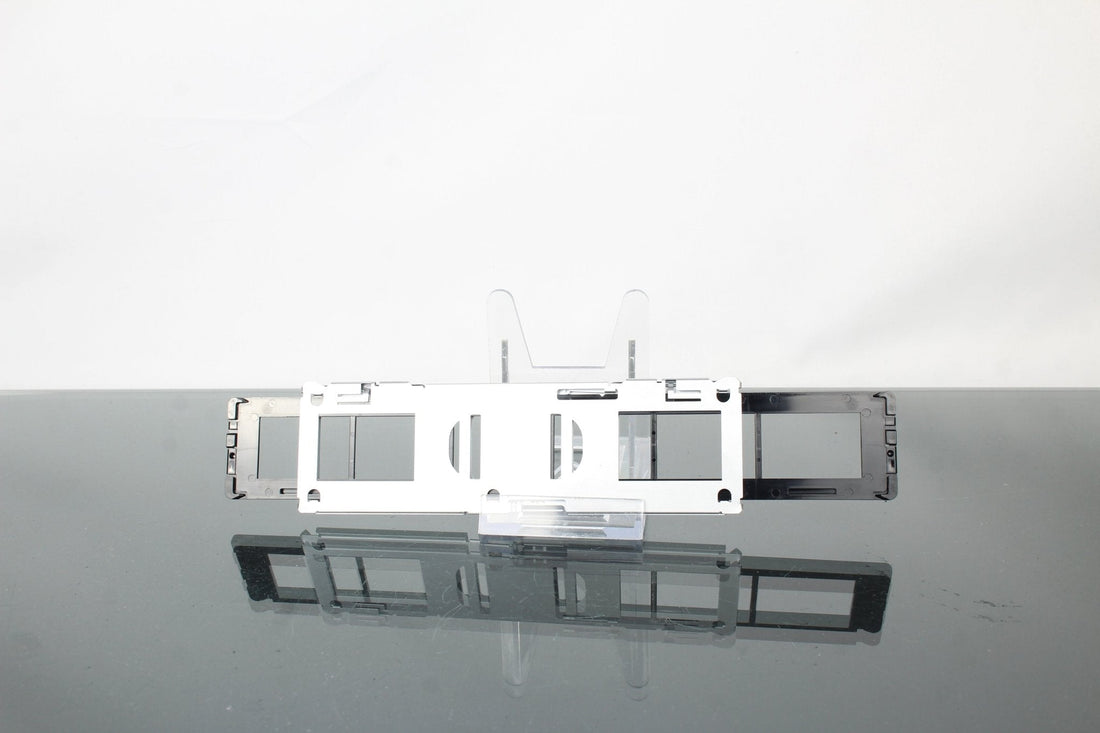Nikon FH-2 Strip Film Holder: Classic Film Tool for Modern Scans - Dutch|Thrift