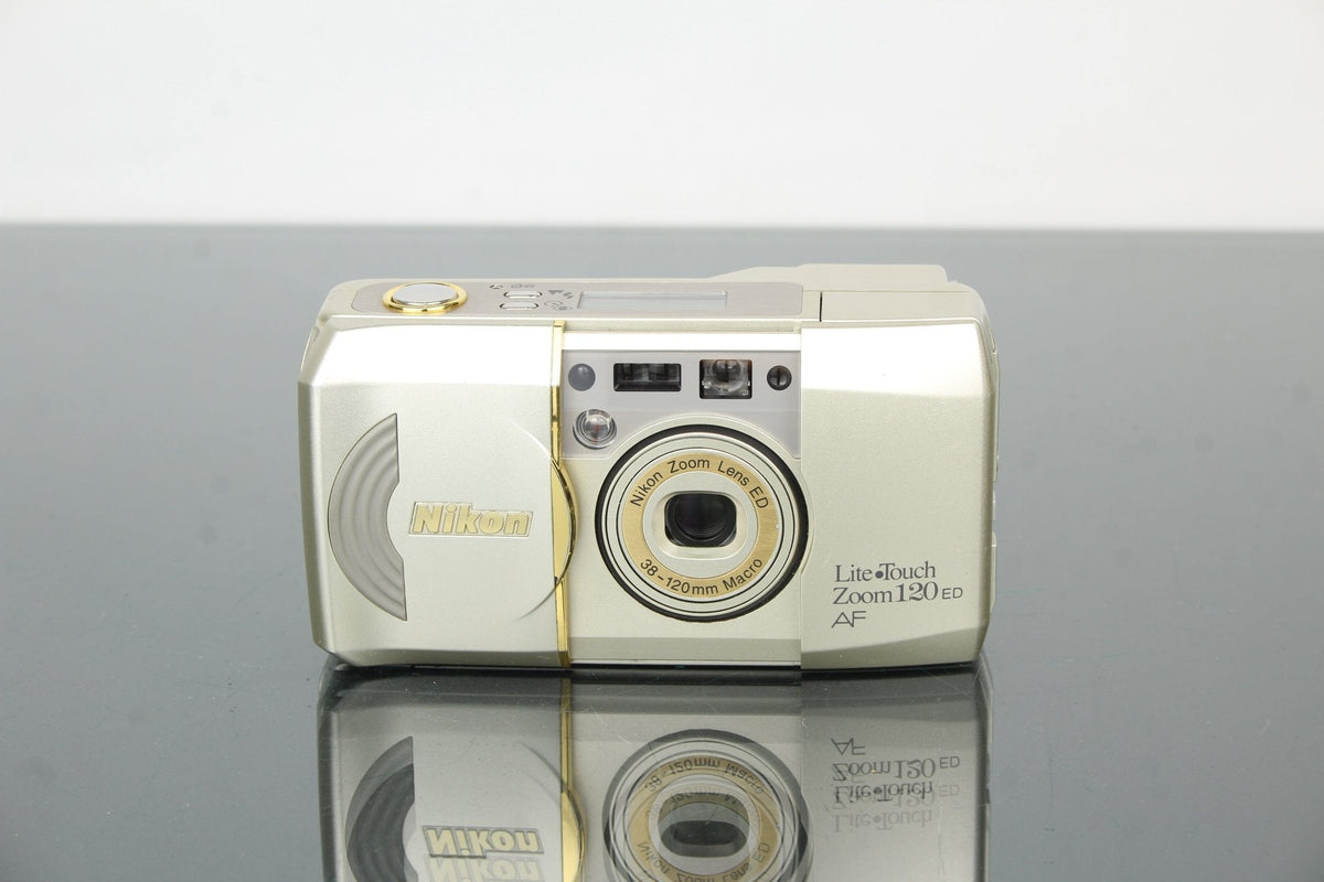 nikon-lite-touch-zoom-120ed- 