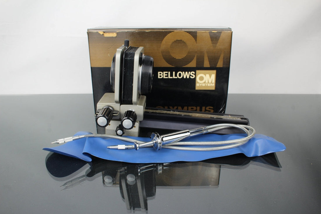 Olympus Auto Bellows: Precision Macro Tool for Creators - Dutch|Thrift